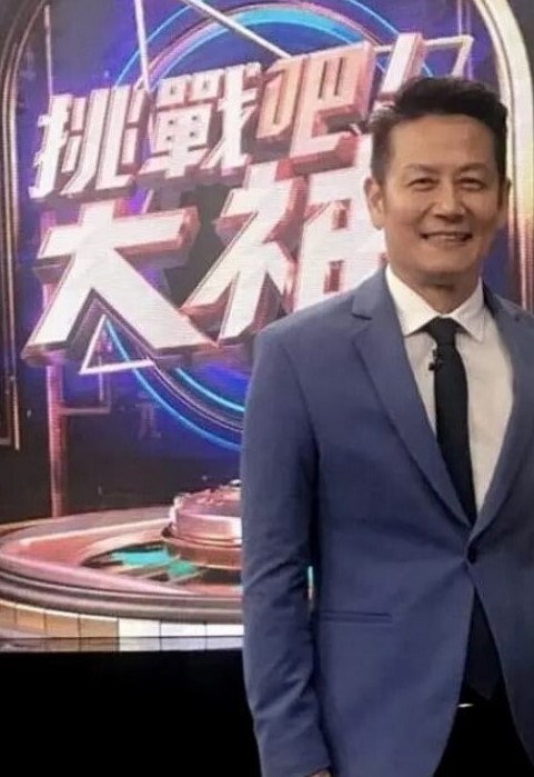 OB大神高颜眼镜妹被抓着头发后入撕破丝袜强插全程浪叫不停 - 妹妹诱惑