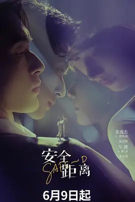 最新厕拍大神❤️潜入-服务区女厕全景偷拍1镜3位置明星颜值的红衣美女望过了~1 - 妹妹诱惑